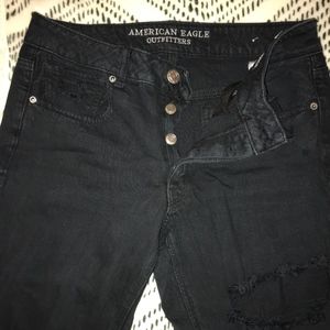 American Eagle Boyfriend (tomgirl) Ripped Jeans